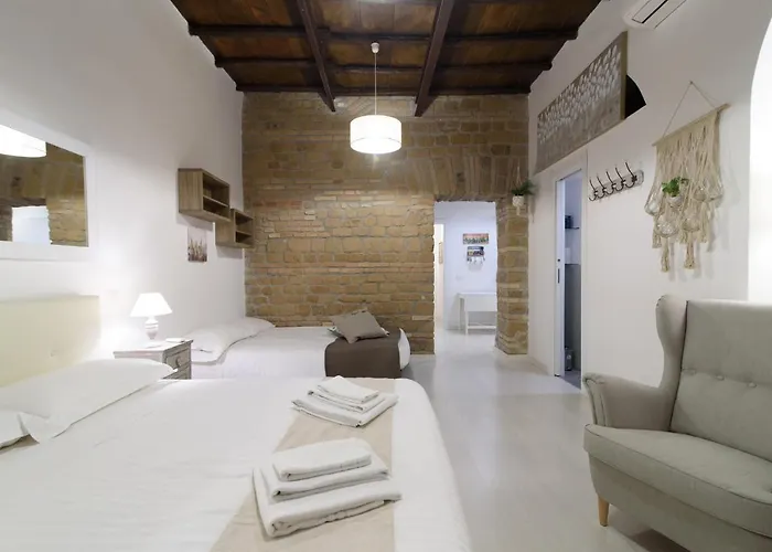 White Ostilia Apartman