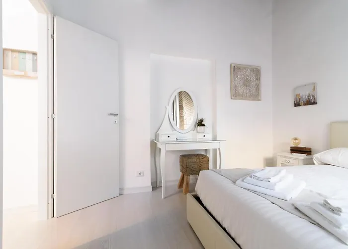 White Ostilia Apartman *