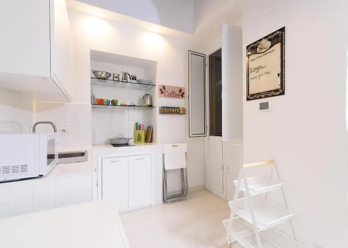 White Ostilia Apartman