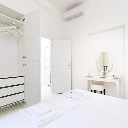 Apartman White Ostilia *