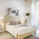 Apartmán White Ostilia Řím
