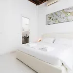 Apartmán White Ostilia