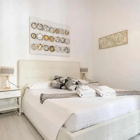 White Ostilia Apartmán *
