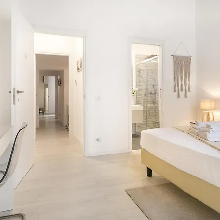 White Ostilia Apartmán *