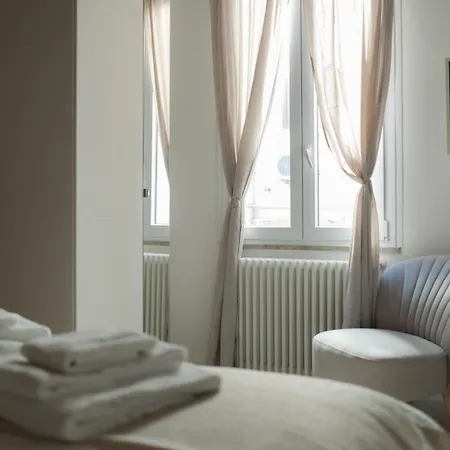 White Ostilia Apartmán