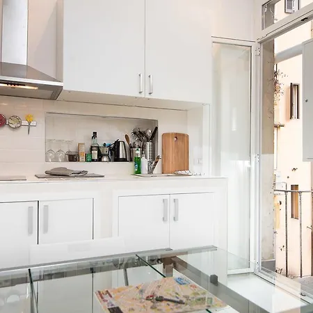 White Ostilia Apartmán
