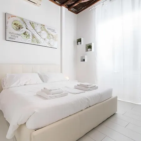 White Ostilia Apartmán Řím