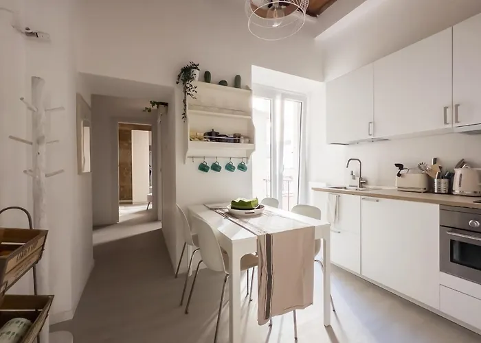 White Ostilia Apartamento Roma
