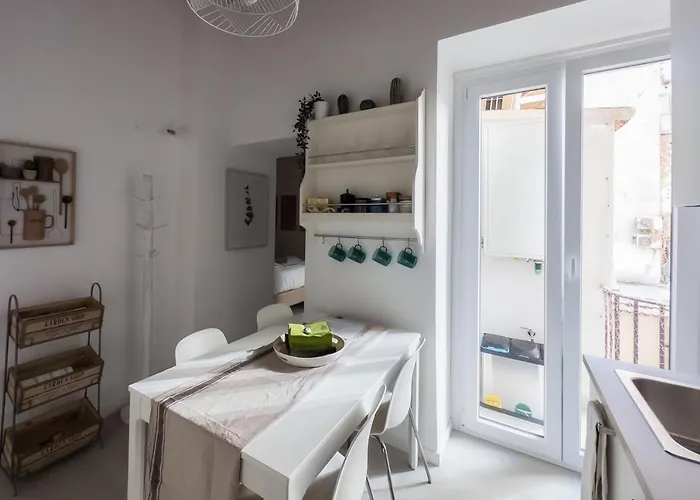 White Ostilia Apartamento Roma